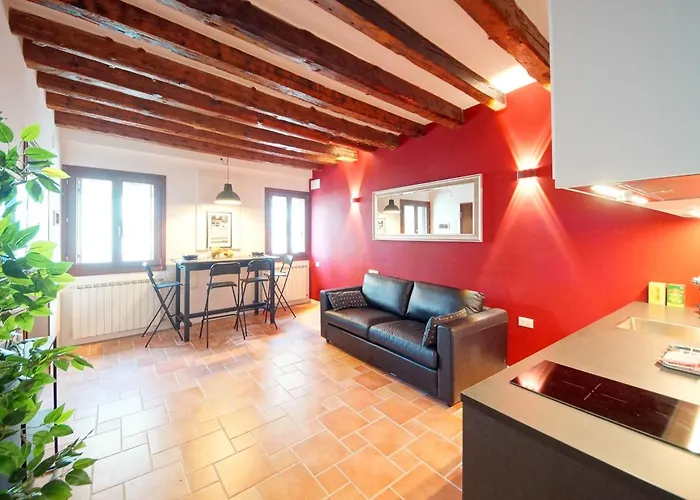 Dolcevita Apartments N 517 Canal View
